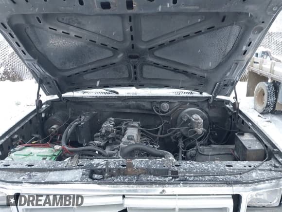 ✅ 1985 Ford F-250 • VIN: 1FTEF25Y8FPA75589 • Лот: 43770847. Опубликован ранее на IAAI с пробегом 337 269 миль. Бесплатный доступ к архиву аукционных продаж из США и подробный отчёт об истории автомобиля на DreamBid. Изображение 10.