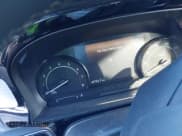 ✅ 2022 Lincoln Corsair Standard • VIN: 5LMCJ1C98NUL05135 • Lot: 41429274. Wystawiony na IAAI z przebiegiem 45 743 mil. Bezpłatny archiwum sprzedaży aukcyjnych z USA i szczegółowy raport historii pojazdu na DreamBid. Zdjęcie 15.