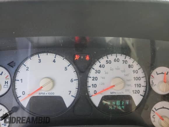 2006 Dodge 1500 SLT with VIN 1D7HA16N16J167310, listed as a Copart auction lot 90030015 with 162,169 mi miles and Salvage title. Bid and sale history available at DreamBid. Image 9.