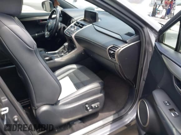 ✅ 2020 Lexus NX 300 F Sport • VIN: JTJSARBZ8L2168805 • Lot: 42455378. Wystawiony na IAAI z przebiegiem 62 419 mil. Bezpłatny archiwum sprzedaży aukcyjnych z USA i szczegółowy raport historii pojazdu na DreamBid. Zdjęcie 5.