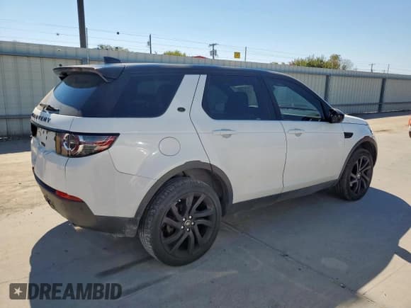 ✅ 2017 Land Rover Discovery Sport HSE • VIN: SALCR2BG9HH655885 • Lot: 86068025. Listed on Copart with 62,130 mi. Free auction sales archive from the USA and detailed vehicle history report at DreamBid. Image 3.