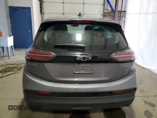 ✅ 2023 Chevrolet Bolt EV 1LT • VIN: 1G1FW6S08P4194751 • Lot: 69592084. Wystawiony na Copart z przebiegiem 26 676 mil. Bezpłatny archiwum sprzedaży aukcyjnych z USA i szczegółowy raport historii pojazdu na DreamBid. Zdjęcie 6.