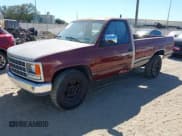 ✅ 1989 Chevrolet Silverado 2500 • VIN: 1GCGC24K0KE185041 • Лот: 43491376. Опубликован ранее на IAAI с пробегом 248 320 миль. Бесплатный доступ к архиву аукционных продаж из США и подробный отчёт об истории автомобиля на DreamBid. Изображение 2.