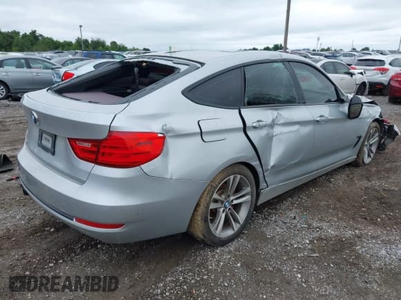 ✅ 2014 BMW 3 Series 328i Gran Turismo xDrive • VIN: WBA3X5C52ED558457 • Лот: 43039361. Опубликован ранее на IAAI с пробегом 144 828 миль. Бесплатный доступ к архиву аукционных продаж из США и подробный отчёт об истории автомобиля на DreamBid. Изображение 4.