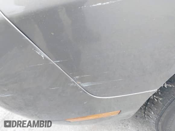 2010 Dodge Challenger SE с VIN 2B3CJ4DV1AH318506, выставлен на аукционе IAAI как лот 43438949 с пробегом 178 863 миль миль и . История ставок и продаж доступна на DreamBid. Изображение 14.