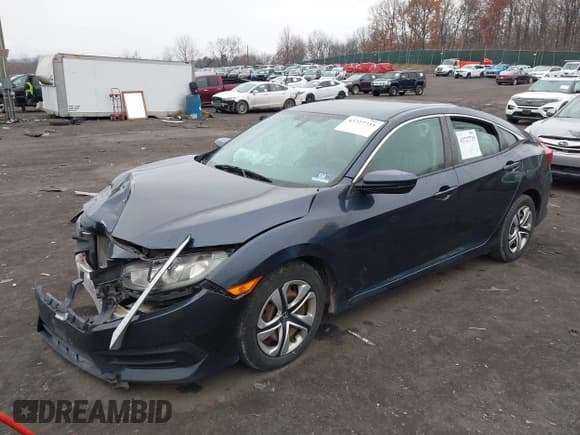 ✅ 2016 Honda Civic LX • VIN: 19XFC2F58GE215207 • Лот: 43727735. Опубликован ранее на IAAI с пробегом 139 932 миль. Бесплатный доступ к архиву аукционных продаж из США и подробный отчёт об истории автомобиля на DreamBid. Изображение 2.