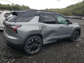 ✅ 2025 Chevrolet Equinox FWD RS • VIN: 3GNAXLEG2SL112772 • Lot: 84259955. Wystawiony na Copart z przebiegiem 10 818 mil. Bezpłatny archiwum sprzedaży aukcyjnych z USA i szczegółowy raport historii pojazdu na DreamBid. Zdjęcie 3.