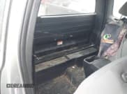 ✅ 2017 Toyota Tacoma SR • VIN: 5TFSX5EN2HX054134 • Лот: 42351829. Опубликован ранее на IAAI с пробегом 98 592 миль. Бесплатный доступ к архиву аукционных продаж из США и подробный отчёт об истории автомобиля на DreamBid. Изображение 8.