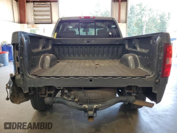 ✅ 2011 Chevrolet Silverado 1500 LTZ • VIN: 3GCPCTE09BG200258 • Lot: 71958684. Listed on Copart with 184,221 mi. Free auction sales archive from the USA and detailed vehicle history report at DreamBid. Image 6.