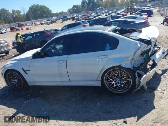 ✅ 2017 BMW M3 • VIN: WBS8M9C50H5G42313 • Лот: 43463528. Опубликован ранее на IAAI с пробегом 92 803 миль. Бесплатный доступ к архиву аукционных продаж из США и подробный отчёт об истории автомобиля на DreamBid. Изображение 14.