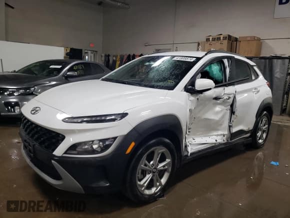 ✅ 2022 Hyundai Kona SEL • VIN: KM8K6CAB5NU856043 • Lot: 41808874. Listed on Copart with 12,851 mi. Free auction sales archive from the USA and detailed vehicle history report at DreamBid. Image 1.
