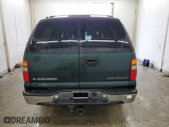 ✅ 2001 Chevrolet Suburban LS • VIN: 3GNEC16T81G251003 • Лот: 43469165. Опубликован ранее на Copart с пробегом 265 000 миль. Бесплатный доступ к архиву аукционных продаж из США и подробный отчёт об истории автомобиля на DreamBid. Изображение 6.