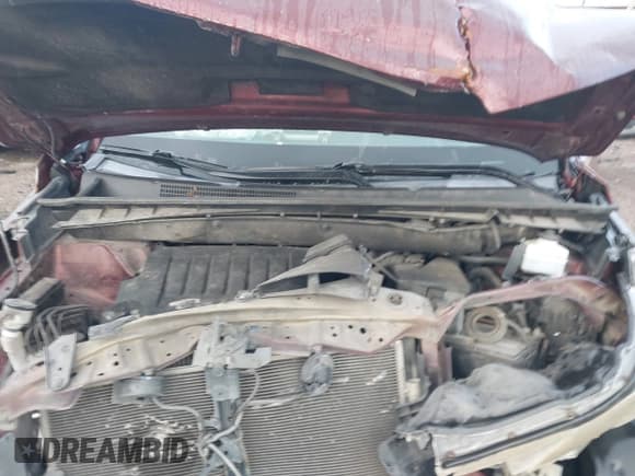 ✅ 2015 Toyota Highlander XLE • VIN: 5TDKKRFH7FS081847 • Lot: 42676891. Wystawiony na IAAI z przebiegiem 154 151 mil. Bezpłatny archiwum sprzedaży aukcyjnych z USA i szczegółowy raport historii pojazdu na DreamBid. Zdjęcie 10.