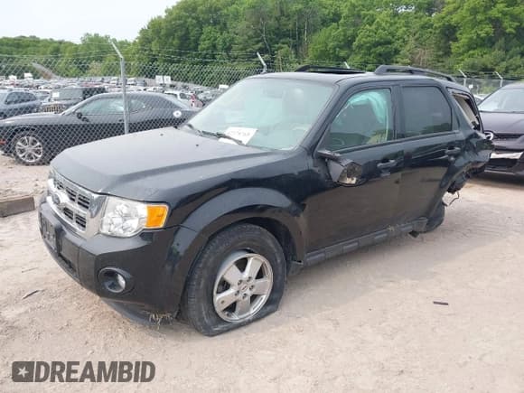✅ 2012 Ford Escape XLT • VIN: 1FMCU0DG3CKB39813 • Lot: 42378765. Wystawiony na IAAI z przebiegiem 91 714 mil. Bezpłatny archiwum sprzedaży aukcyjnych z USA i szczegółowy raport historii pojazdu na DreamBid. Zdjęcie 2.
