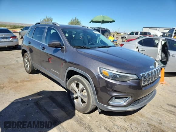 ✅ 2020 Jeep Cherokee Limited • VIN: 1C4PJMDX4LD612029 • Лот: 82218155. Опубликован ранее на Copart с пробегом 82 626 миль. Бесплатный доступ к архиву аукционных продаж из США и подробный отчёт об истории автомобиля на DreamBid. Изображение 4.