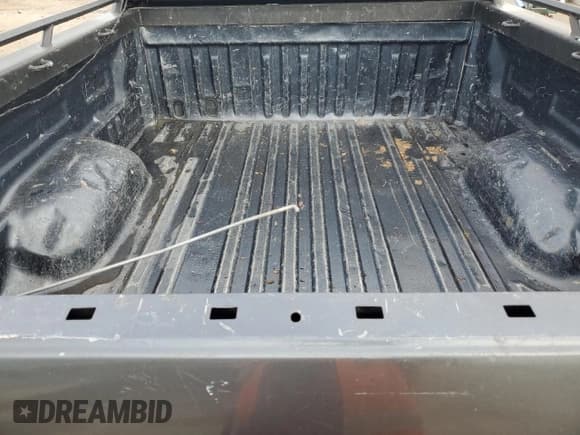 ✅ 2010 Toyota Tundra • VIN: 5TFKM5F18AX001013 • Лот: 79338384. Опубликован ранее на Copart с пробегом 296 666 миль. Бесплатный доступ к архиву аукционных продаж из США и подробный отчёт об истории автомобиля на DreamBid. Изображение 10.