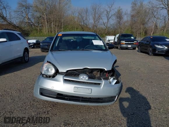 ✅ 2010 Hyundai Accent GS • VIN: KMHCM3AC2AU164786 • Лот: 41995191. Опубликован ранее на IAAI с пробегом 148 174 миль. Бесплатный доступ к архиву аукционных продаж из США и подробный отчёт об истории автомобиля на DreamBid. Изображение 12.