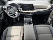 ✅ 2025 Chevrolet Equinox FWD LT • VIN: 3GNAXHEG6SL216369 • Lot: 60985735. Wystawiony na Copart z przebiegiem 15 432 mil. Bezpłatny archiwum sprzedaży aukcyjnych z USA i szczegółowy raport historii pojazdu na DreamBid. Zdjęcie 8.