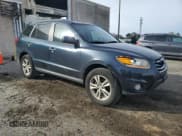 ✅ 2011 Hyundai Santa Fe Limited • VIN: 5XYZK4AG3BG025993 • Lot: 82556594. Listed on Copart with 146,163 mi. Free auction sales archive from the USA and detailed vehicle history report at DreamBid. Image 4.