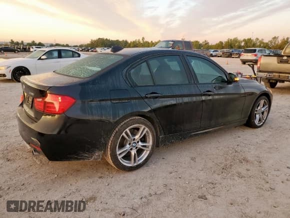 ✅ 2015 BMW 3 Series 335i • VIN: WBA3A9G5XFNS66683 • Лот: 91124575. Опубликован ранее на Copart с пробегом 90 327 миль. Бесплатный доступ к архиву аукционных продаж из США и подробный отчёт об истории автомобиля на DreamBid. Изображение 3.