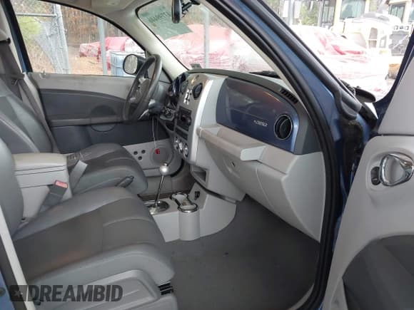 ✅ 2006 Chrysler PT Cruiser Limited • VIN: 3A8FY68896T300253 • Lot: 43799446. Listed on IAAI with 91,196 mi. Free auction sales archive from the USA and detailed vehicle history report at DreamBid. Image 5.