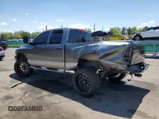 2005 Dodge 3500 SLT z VIN 3D7LS38C25G846937, wystawiony jako Copart lot #56411475 z przebiegiem 60 823 mil mil oraz Szkoda całkowita • Salvage title. Historia ofert i sprzedaży dostępna na DreamBid. Obrazek 2.