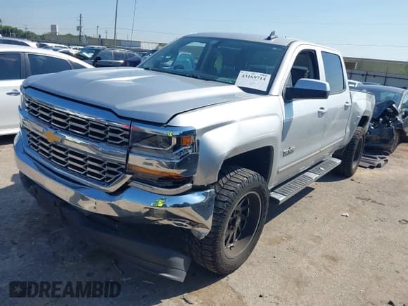 ✅ 2017 Chevrolet Silverado 1500 LT • VIN: 3GCPCREC6HG417398 • Лот: 43169714. Опубликован ранее на IAAI с пробегом 110 041 миль. Бесплатный доступ к архиву аукционных продаж из США и подробный отчёт об истории автомобиля на DreamBid. Изображение 2.