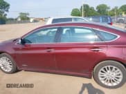 ✅ 2015 Toyota Avalon XLE Touring • VIN: 4T1BD1EB5FU043064 • Lot: 42457926. Wystawiony na IAAI z przebiegiem 177 761 mil. Bezpłatny archiwum sprzedaży aukcyjnych z USA i szczegółowy raport historii pojazdu na DreamBid. Zdjęcie 15.