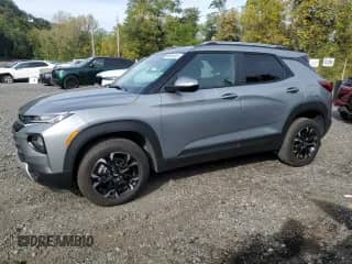 2023 Chevrolet TrailBlazer LT с VIN KL79MRSL7PB022001, выставлен на аукционе Copart как лот 84803445 с пробегом 19 439 миль миль и Списание • Salvage title. История ставок и продаж доступна на DreamBid. Изображение 1.