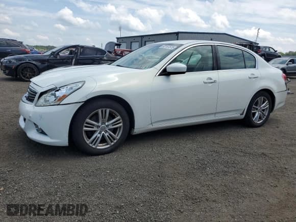 ✅ 2011 Infiniti G25 • VIN: JN1DV6AP9BM600998 • Лот: 62157575. Опубликован ранее на Copart с пробегом 198 410 миль. Бесплатный доступ к архиву аукционных продаж из США и подробный отчёт об истории автомобиля на DreamBid. Изображение 1.