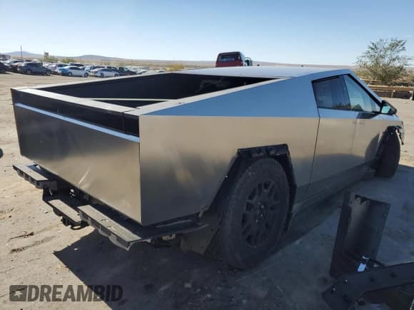 ✅ 2024 Tesla Cybertruck Cyberbeast • VIN: 7G2CEHEE2RA018736 • Лот: 78482884. Опубликован ранее на Copart с пробегом 2 482 миль. Бесплатный доступ к архиву аукционных продаж из США и подробный отчёт об истории автомобиля на DreamBid. Изображение 3.