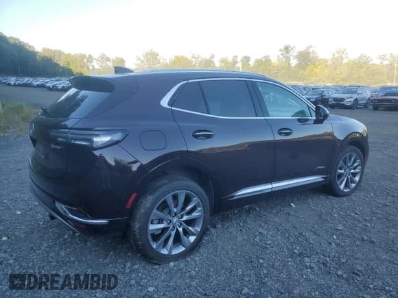 ✅ 2022 Buick Envision Avenir • VIN: LRBFZSR41ND016384 • Lot: 80933985. Wystawiony na Copart z przebiegiem 22 964 mil. Bezpłatny archiwum sprzedaży aukcyjnych z USA i szczegółowy raport historii pojazdu na DreamBid. Zdjęcie 3.