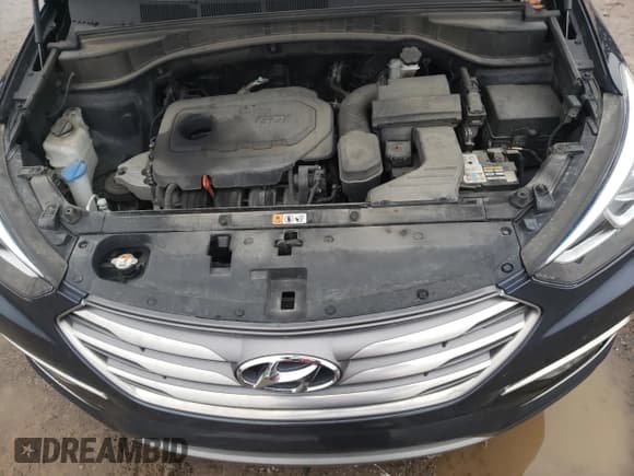 ✅ 2018 Hyundai Santa Fe 2.4L • VIN: 5NMZU3LB1JH078511 • Лот: 78556633. Опубликован ранее на Copart с пробегом 86 118 миль. Бесплатный доступ к архиву аукционных продаж из США и подробный отчёт об истории автомобиля на DreamBid. Изображение 12.