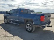 ✅ 2016 Chevrolet Silverado 2500HD LTZ • VIN: 1GC1KWE8XGF118547 • Лот: 82469365. Опубликован ранее на Copart с пробегом 165 040 миль. Бесплатный доступ к архиву аукционных продаж из США и подробный отчёт об истории автомобиля на DreamBid. Изображение 2.