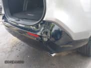 ✅ 2022 Toyota RAV4 SE • VIN: JTMAB3FV3ND108390 • Lot: 43113880. Wystawiony na IAAI z przebiegiem 86 767 mil. Bezpłatny archiwum sprzedaży aukcyjnych z USA i szczegółowy raport historii pojazdu na DreamBid. Zdjęcie 17.