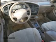 ✅ 1995 Toyota Camry LE • VIN: 4T1SK12E5SU889094 • Lot: 73198064. Wystawiony na Copart z przebiegiem 178 572 mil. Bezpłatny archiwum sprzedaży aukcyjnych z USA i szczegółowy raport historii pojazdu na DreamBid. Zdjęcie 8.