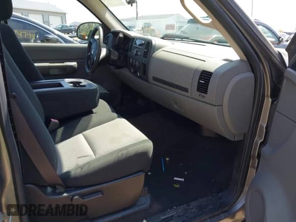 2008 Chevrolet Silverado 1500 Work Truck with VIN 1GCEC14X18Z241180, listed as a IAAI auction lot 41983221 with 103,974 mi miles and . Bid and sale history available at DreamBid. Image 5.