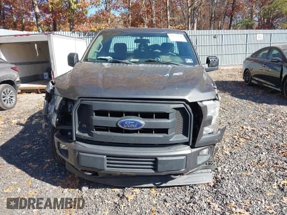 ✅ 2017 Ford F-150 XL • VIN: 1FTMF1E88HKC51000 • Lot: 40738846. Listed on IAAI with 216,822 mi. Free auction sales archive from the USA and detailed vehicle history report at DreamBid. Image 12.