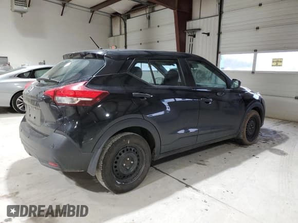 ✅ 2020 Nissan Kicks S • VIN: 3N1CP5BV0LL534110 • Lot: 93588205. Wystawiony na Copart z przebiegiem 240 350 mil. Bezpłatny archiwum sprzedaży aukcyjnych z USA i szczegółowy raport historii pojazdu na DreamBid. Zdjęcie 3.