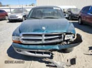 ✅ 1998 Dodge Dakota SLT • VIN: 1B7GL22XXWS571049 • Lot: 75878644. Wystawiony na Copart z przebiegiem Nie podano. Bezpłatny archiwum sprzedaży aukcyjnych z USA i szczegółowy raport historii pojazdu na DreamBid. Zdjęcie 5.