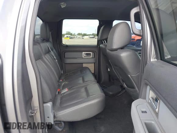 ✅ 2011 Ford F-150 XLT • VIN: 1FTFW1CT6BFA91876 • Lot: 43637841. Listed on IAAI with 103,345 mi. Free auction sales archive from the USA and detailed vehicle history report at DreamBid. Image 8.