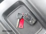 ✅ 2014 Chevrolet Silverado 1500 LT • VIN: 1GCUKRECXEF193796 • Lot: 42843065. Wystawiony na IAAI z przebiegiem 125 130 mil. Bezpłatny archiwum sprzedaży aukcyjnych z USA i szczegółowy raport historii pojazdu na DreamBid. Zdjęcie 11.