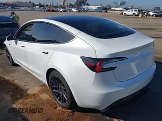 ✅ 2024 Tesla Model 3 • VIN: 5YJ3E1EA7RF732484 • Лот: 43530840. Опубликован ранее на IAAI с пробегом 7 145 миль. Бесплатный доступ к архиву аукционных продаж из США и подробный отчёт об истории автомобиля на DreamBid. Изображение 3.