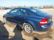✅ 2006 Volvo S40 2.4L • VIN: YV1MS382562175502 • Lot: 43861540. Listed on IAAI with 94,695 mi. Free auction sales archive from the USA and detailed vehicle history report at DreamBid. Image 3.