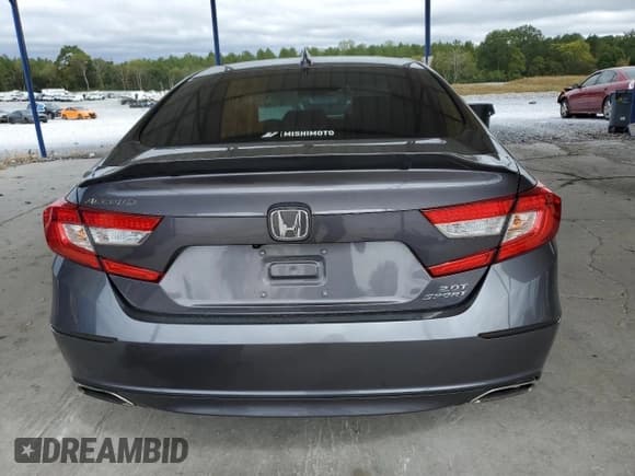 ✅ 2018 Honda Accord Sport • VIN: 1HGCV2F35JA031382 • Lot: 82226265. Wystawiony na Copart z przebiegiem 85 241 mil. Bezpłatny archiwum sprzedaży aukcyjnych z USA i szczegółowy raport historii pojazdu na DreamBid. Zdjęcie 6.