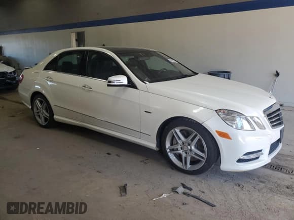 ✅ 2012 Mercedes-Benz E 550 Sport • VIN: WDDHF9BB7CA653434 • Lot: 46458925. Listed on Copart with 83,122 mi. Free auction sales archive from the USA and detailed vehicle history report at DreamBid. Image 4.
