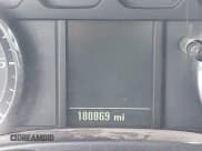 ✅ 2015 Chevrolet Silverado 2500HD Work Truck • VIN: 1GC0CUEG1FZ118681 • Lot: 41910006. Wystawiony na IAAI z przebiegiem 180 869 mil. Bezpłatny archiwum sprzedaży aukcyjnych z USA i szczegółowy raport historii pojazdu na DreamBid. Zdjęcie 14.