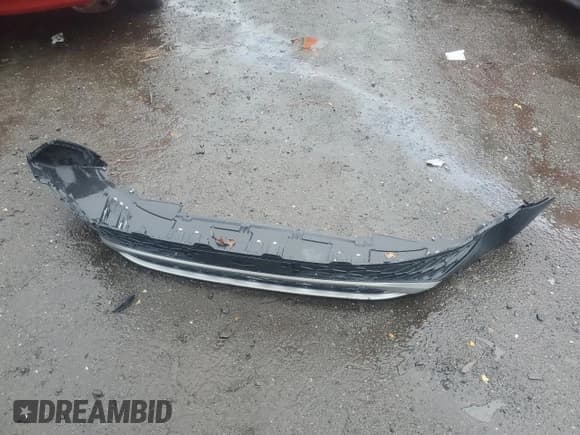 ✅ 2023 Volkswagen Taos SE • VIN: 3VVSX7B22PM326550 • Lot: 80493955. Listed on Copart with 46,270 mi. Free auction sales archive from the USA and detailed vehicle history report at DreamBid. Image 13.