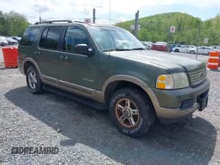 ✅ 2002 Ford Explorer Eddie Bauer • VIN: 1FMDU74E32ZB28117 • Lot: 42095761. Listed on IAAI with 125,946 mi. Free auction sales archive from the USA and detailed vehicle history report at DreamBid. Image 1.