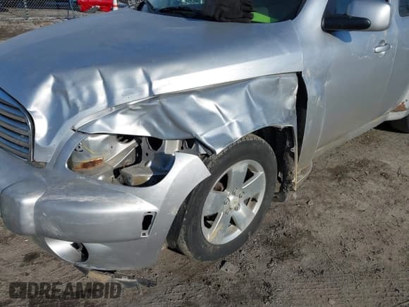 ✅ 2009 Chevrolet HHR 1LT • VIN: 3GNCA23BX9S534915 • Lot: 41301689. Listed on IAAI with 160,016 mi. Free auction sales archive from the USA and detailed vehicle history report at DreamBid. Image 6.